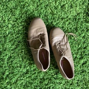 Tap shoes from Bloch